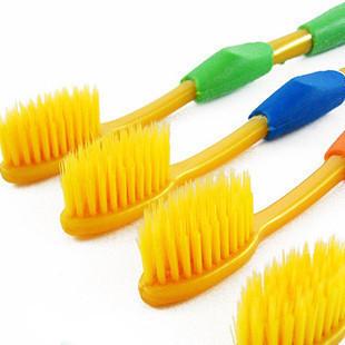 批發家居日用百貨、服飾、新奇特產品與光學儀器全攻略